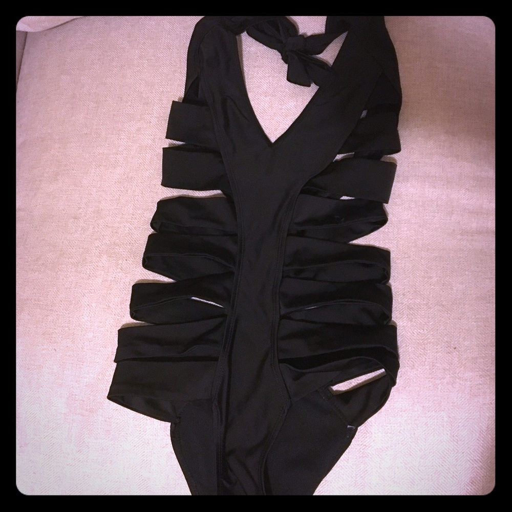 Bathing suit